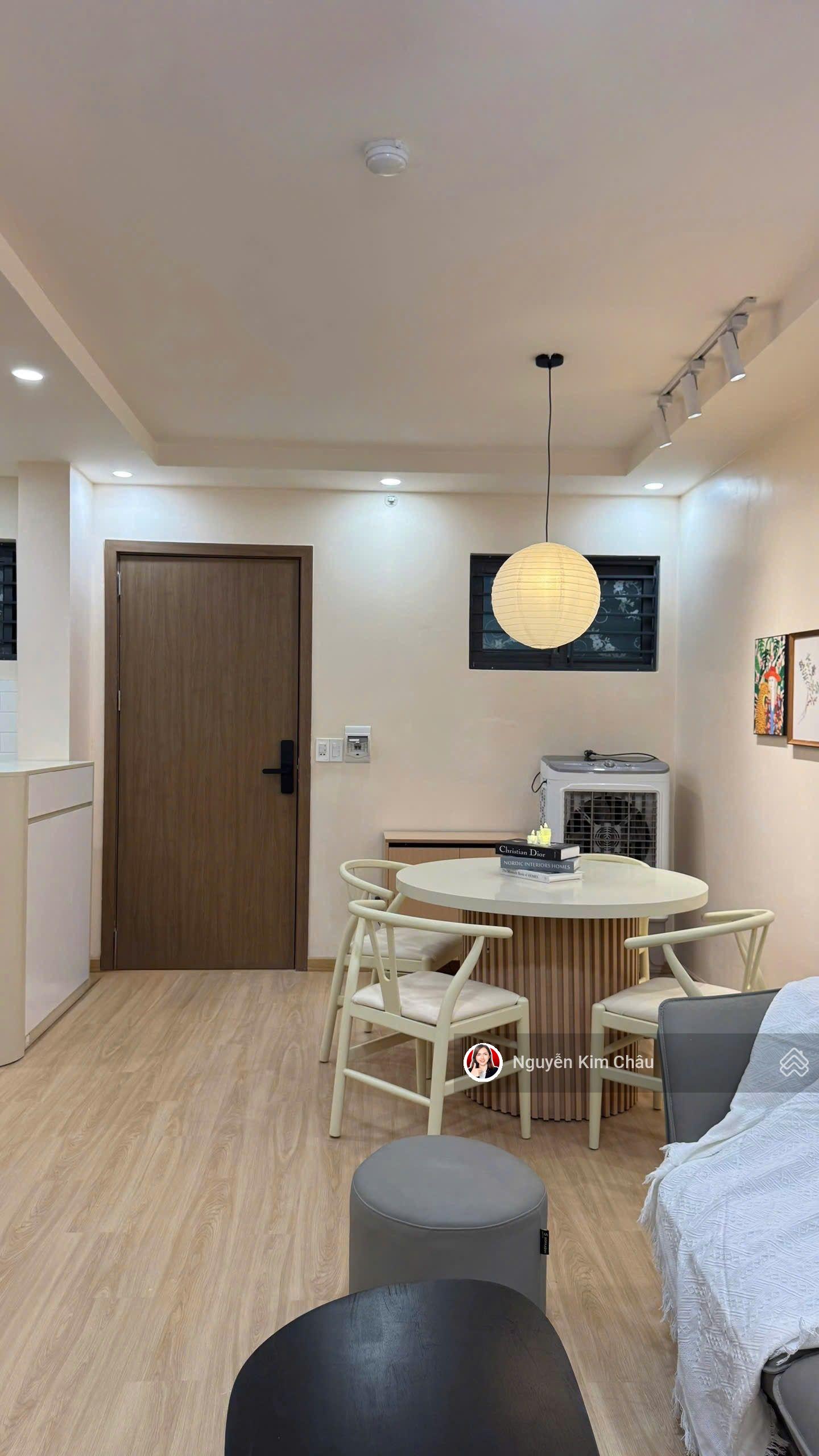 Bán căn hộ mới hoàn thiện CT2A HUD Phước Long - Tầng cao Nha Trang gần biển 2PN 60m2 gần Sun