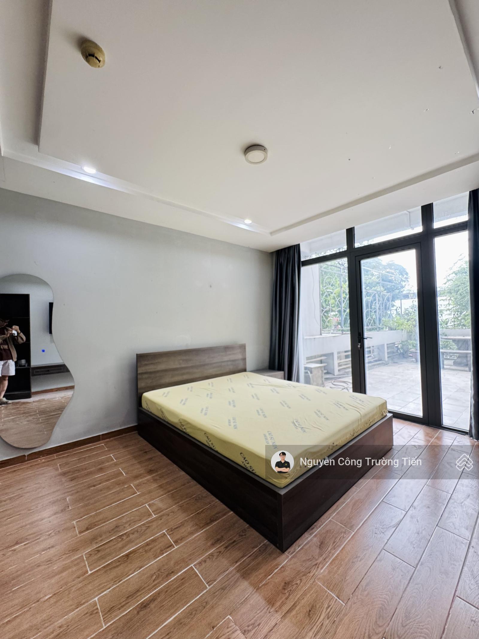 Căn hộ studio 60m2 ban công tách bếp ngay công viên Tao Đàn - nhà thờ Đức Bà - chợ Bến Thành quận 1