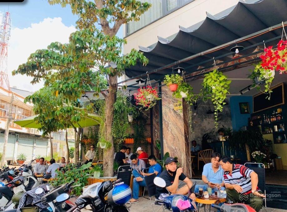 Chỉ hơn 7 tỷ. Góc 2 mặt tiền kinh doanh đối diện Aeon Tên Lửa. Sẵn dòng tiền hơn 25tr/th