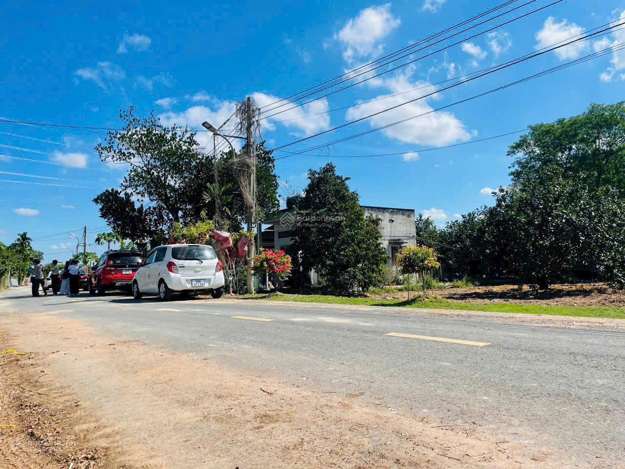 Cần tiền bán lô đất có sẵn vườn bưởi, 260m2 có 100m2 tc có sẵn gần 20 gốc bưởi đang thu hoạch Cần tiền bán lô đất có sẵn vườn bưởi, 260m2 có 100m2 tc có sẵn gần 20 gốc bưởi đang thu hoạch