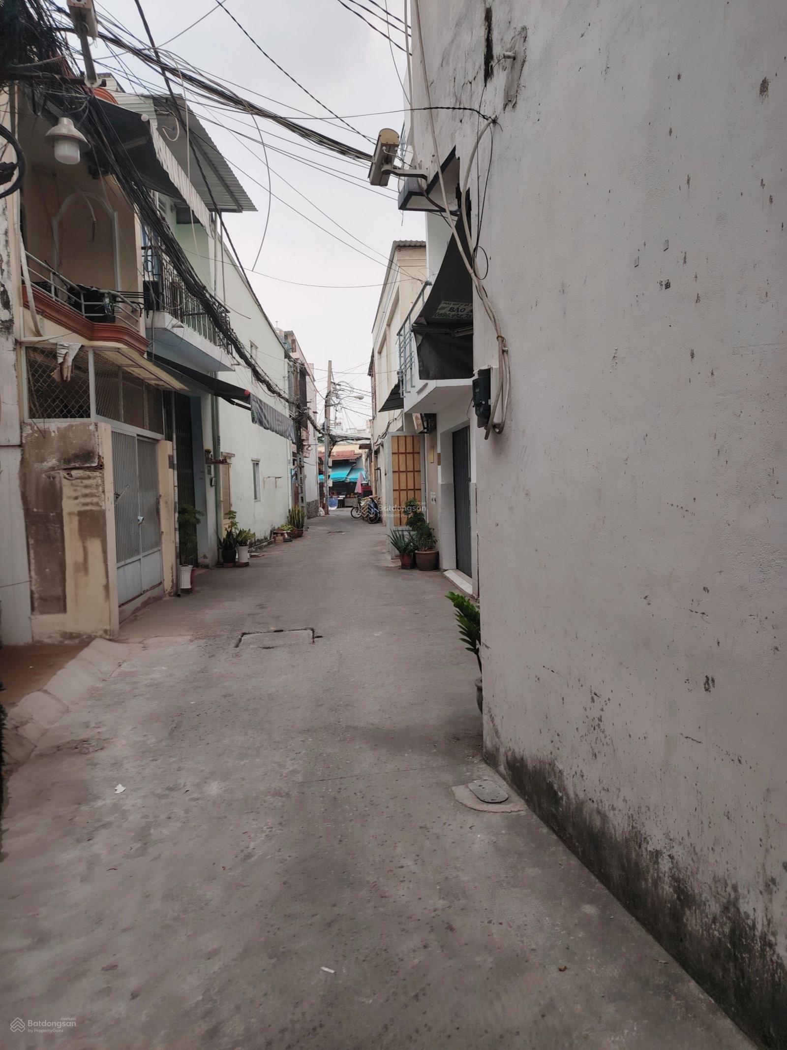 Bán nhà hẻm oto quay đầu khu trung tâm Tân Sơn Nhì 54m2, 3.6*15m, 4 tầng, 4PN-3WC, 7 tỷ, nhà đẹp