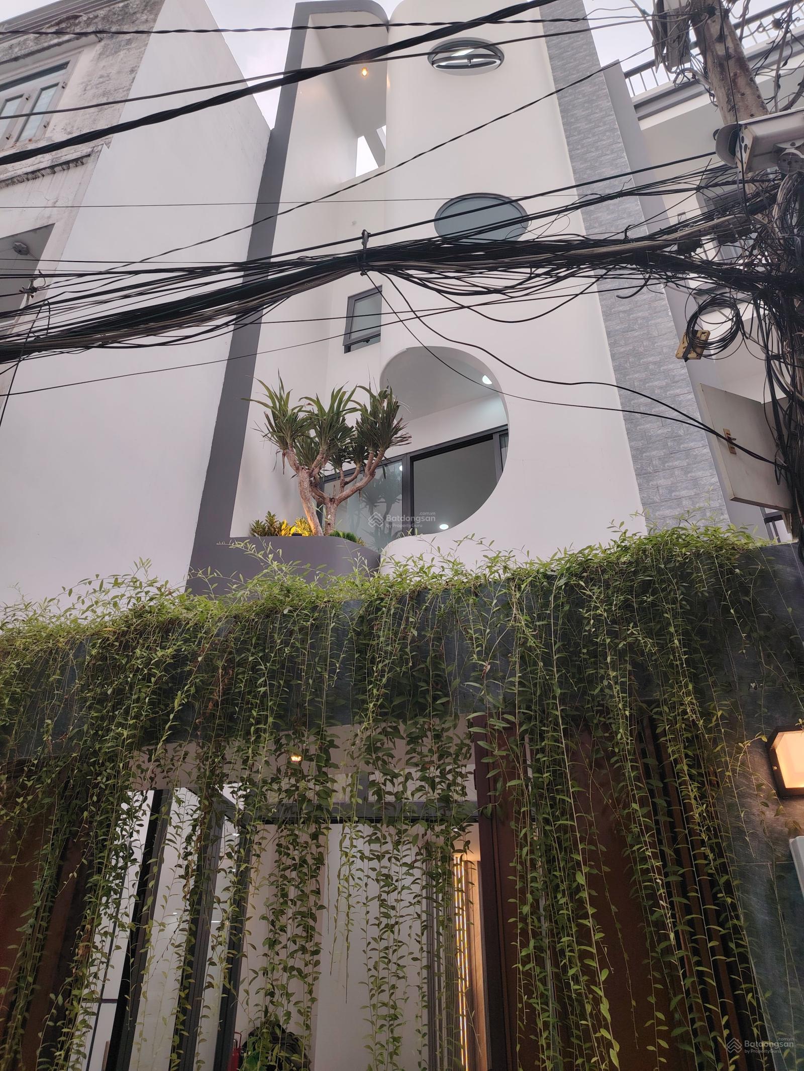 Bán nhà hẻm oto quay đầu khu trung tâm Tân Sơn Nhì 54m2, 3.6*15m, 4 tầng, 4PN-3WC, 7 tỷ, nhà đẹp