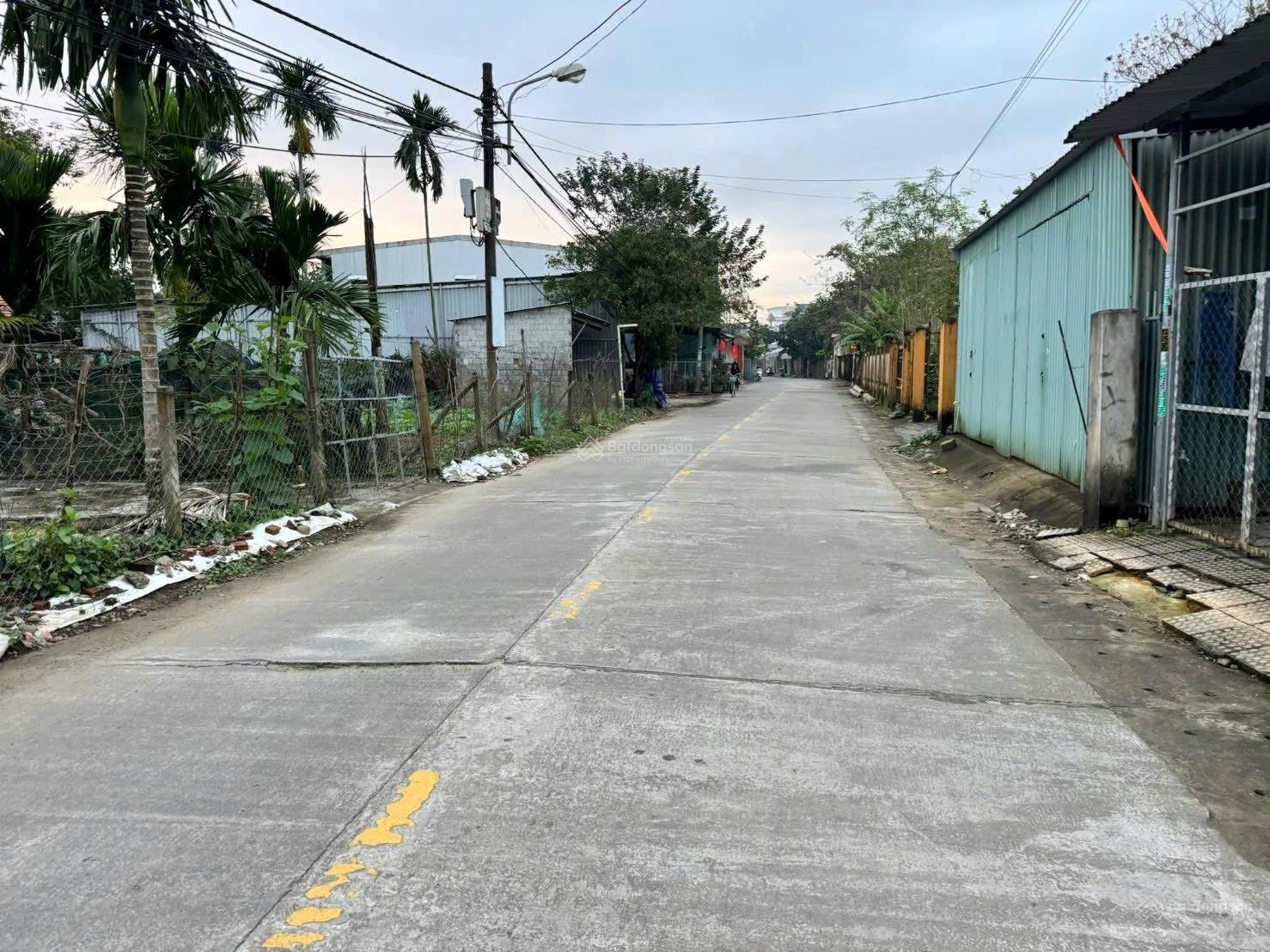 Chào bán mặt tiền tổ dân phố Phong Nam - Hoà Xuân mới - gần trường, chợ