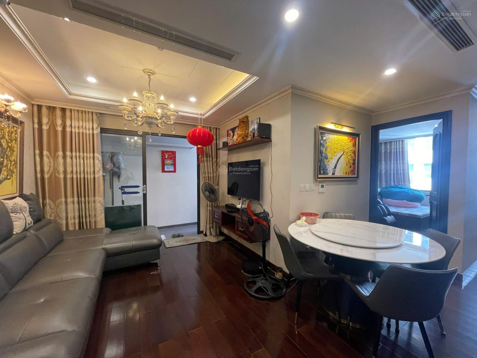 HC Golden - Căn 2 Ngủ - Full đồ - Chỉ 13Tr HC Golden - Căn 2 Ngủ - Full đồ - Chỉ 13Tr