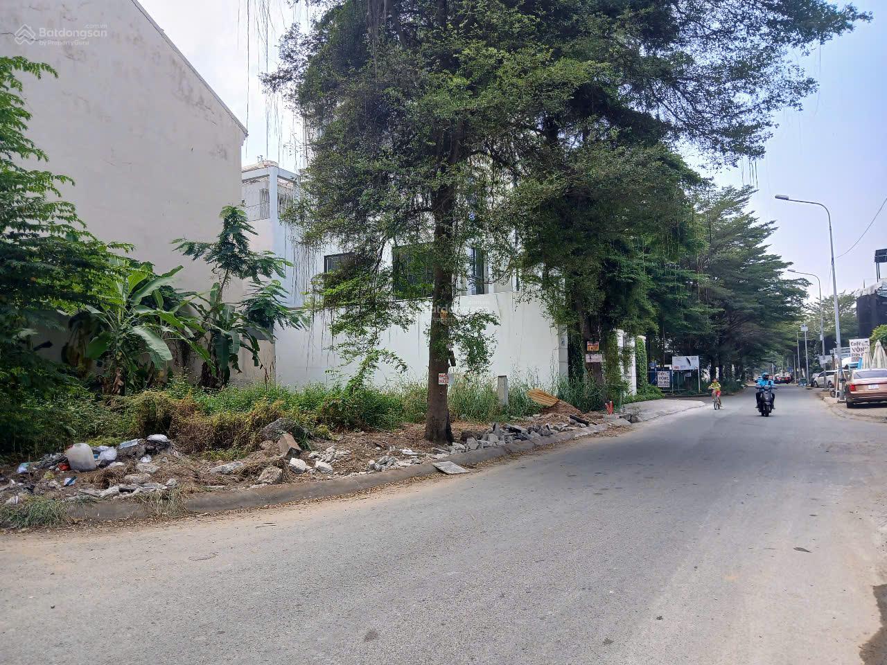 Lô nền biệt thự căn góc 2 mặt tiền đường Bát Nàn thuộc dự án Thế Minh P. Thạnh Mỹ Lợi Quận 2