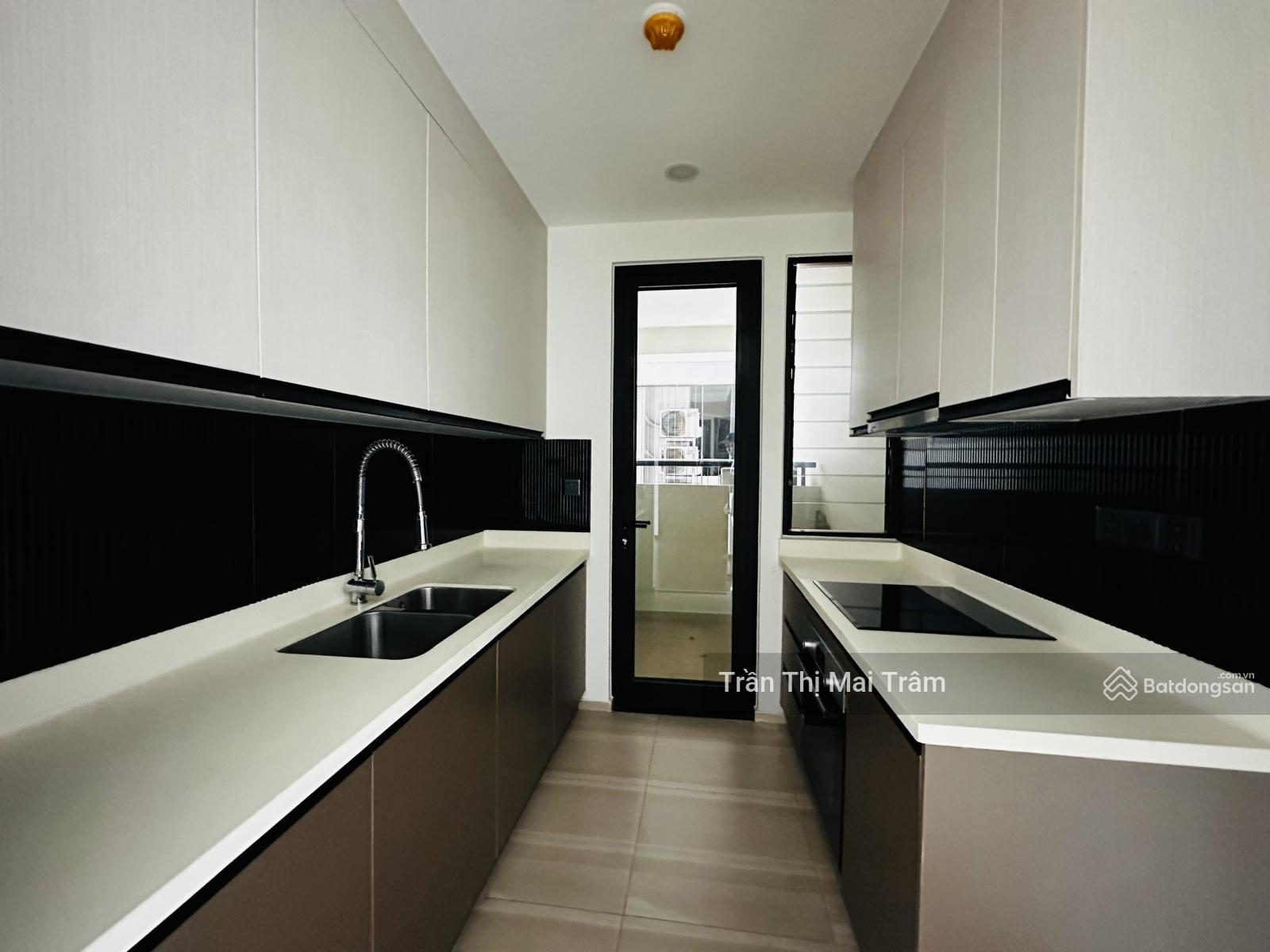 Nhà mới đang trống sẵn cho thuê ở D'Edge Thảo Điền, 93m2, 2PN, 2WC, NTCB, 30 triệu