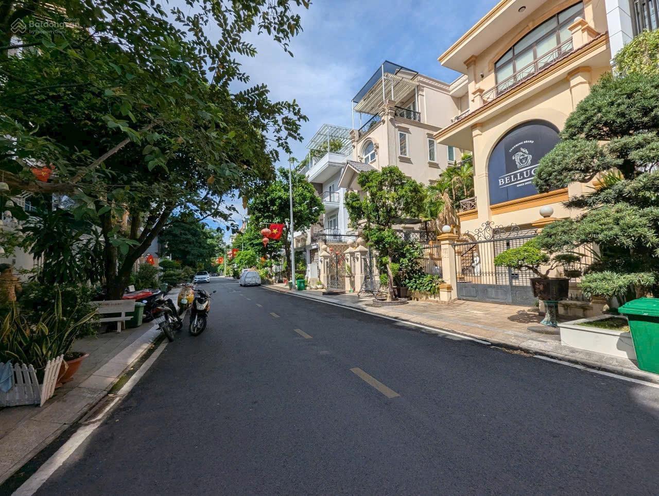 Bán nhà mặt tiền khu Ga T3 - Tân Bình (6x30m) giá 26 tỷ Bán nhà mặt tiền khu Ga T3 - Tân Bình (6x30m) giá 26 tỷ
