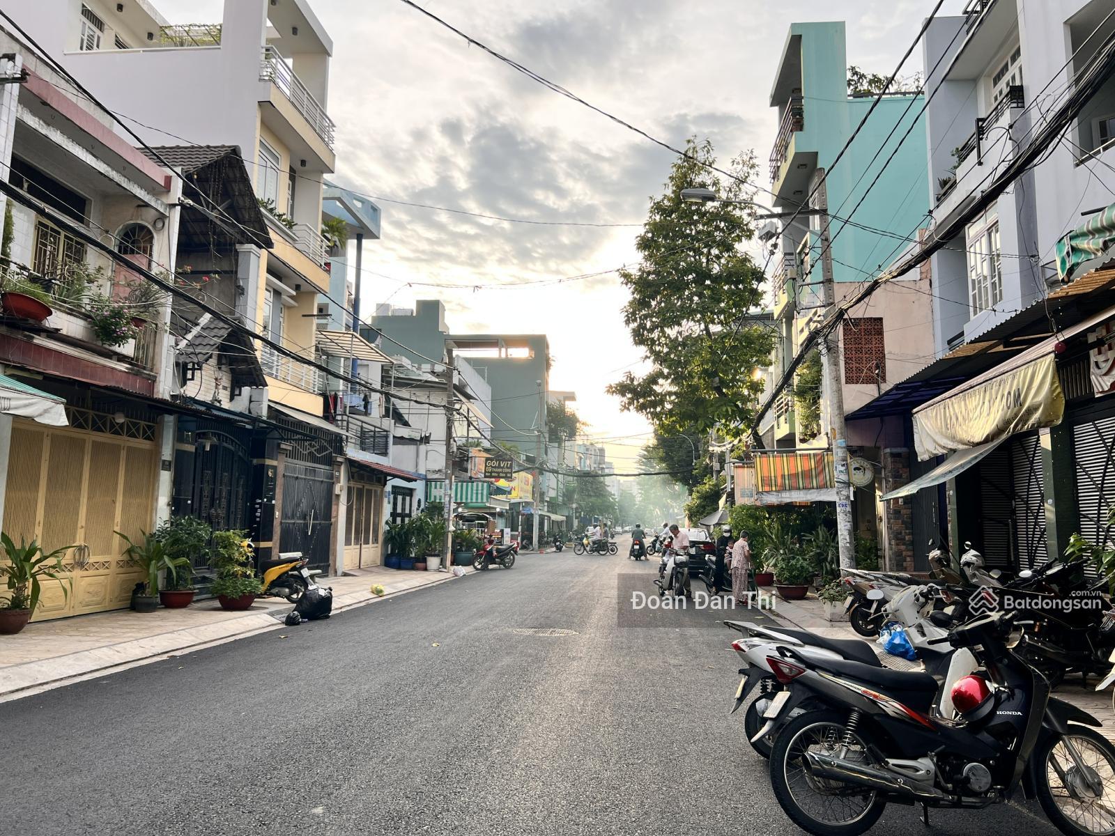 MTKD Đường Thành Công dt 4x18 Nhà 1 lầu đang cho thuê, giá tốt 11.5 tỷ MTKD Đường Thành Công dt 4x18 Nhà 1 lầu đang cho thuê, giá tốt 11.5 tỷ