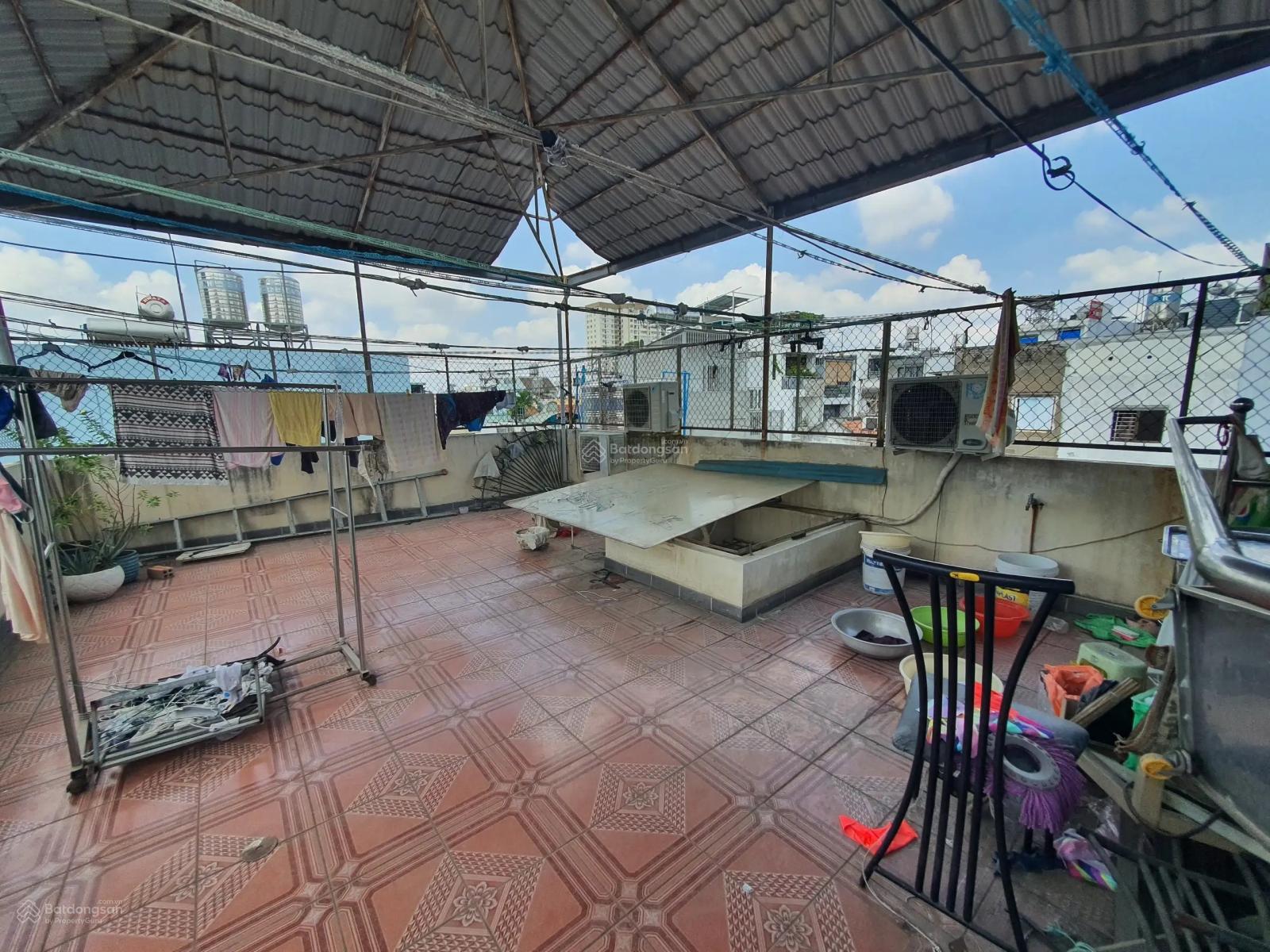 Hiếm, ngang lớn, giá mềm, HXH nhựa 6m Lê Văn Sỹ, 6x13,2m, 71m2, cấp 4, tiện xây lại, chỉ 12,3 tỷ TL