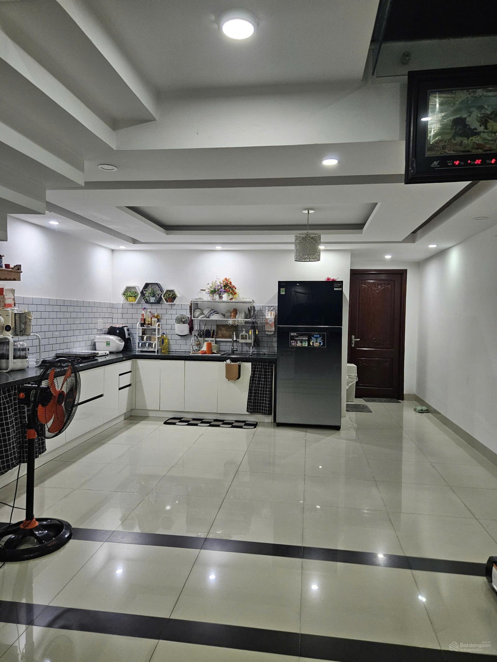 Bán nhà 3 tầng mặt tiền đường Đặng Hoà - Hoà Xuân - gần cầu Cẩm Lệ, giá chỉ 6 tỷ 2 tl