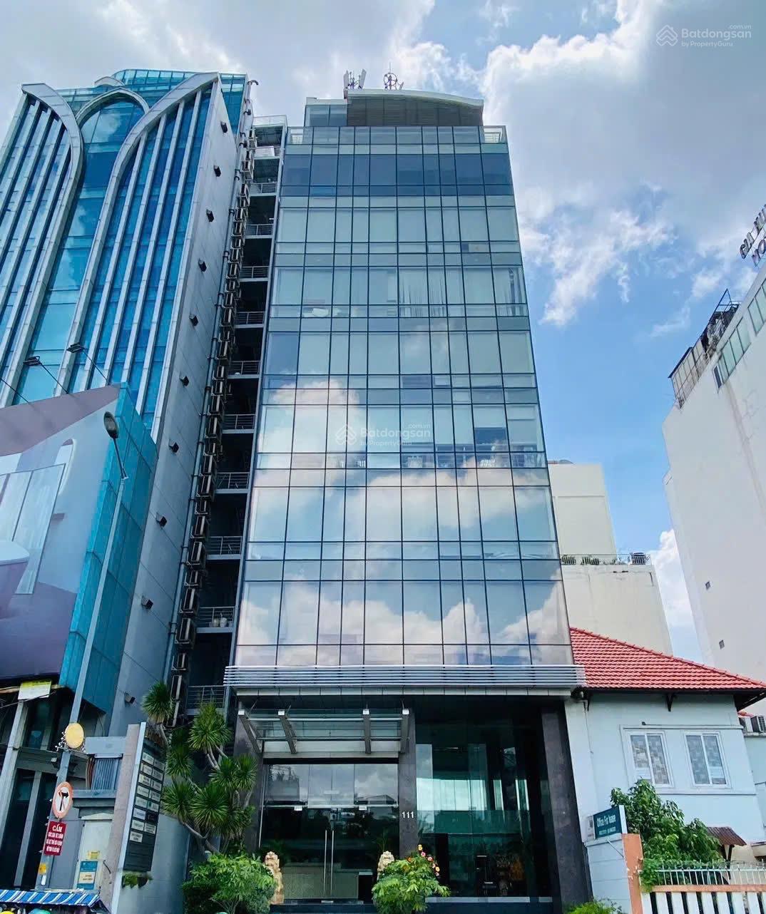 Bán Tòa Nhà Mặt Tiền Hai Bà Trưng | DT: 201m2 (8x25m) | hầm 10 Tầng | HĐT: 320tr/th | Giá 120 tỷ