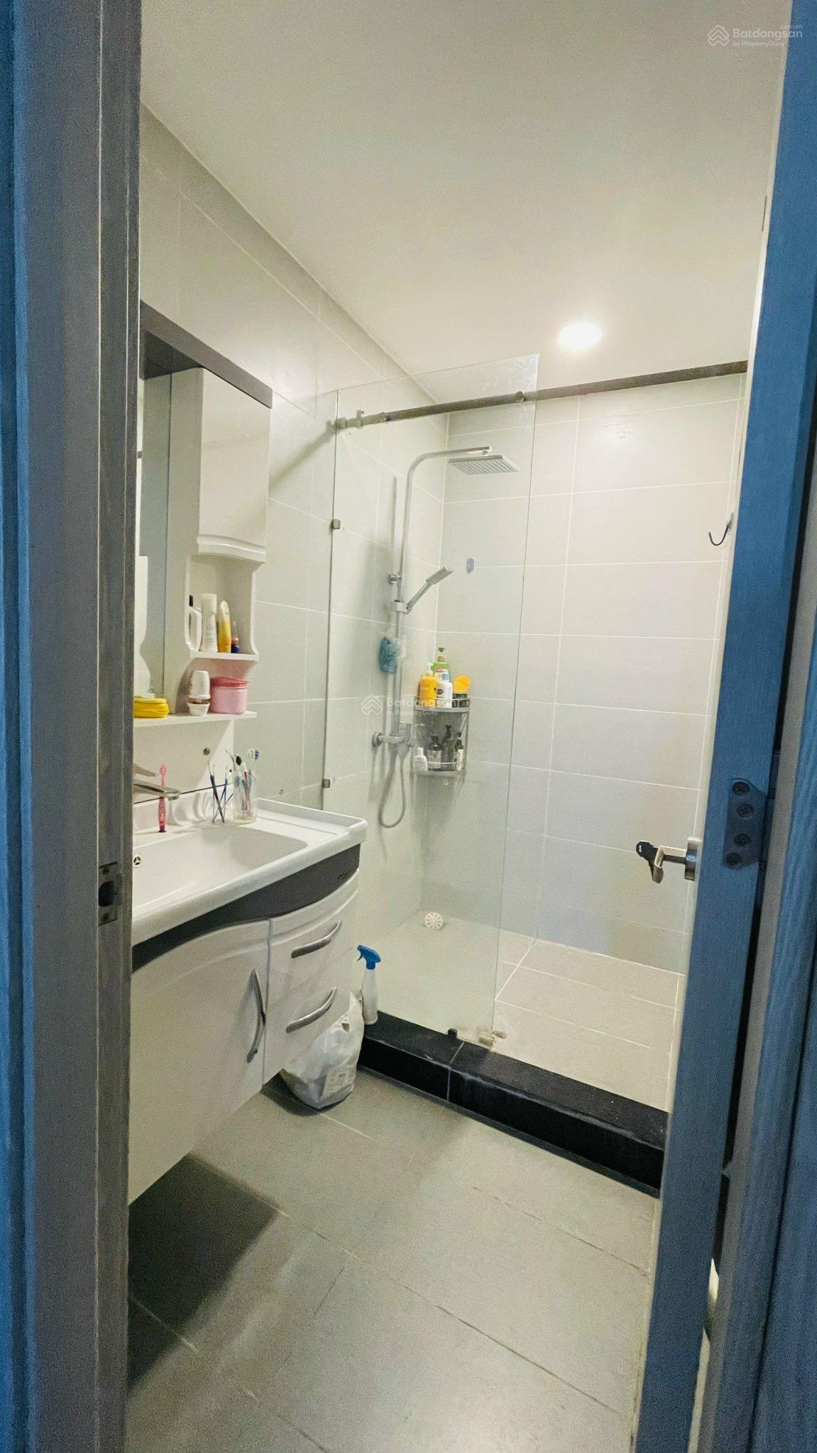 Cần Bán Căn Hộ 3pn 2 Wc Mặt Tiền Mai Chí Thọ Quận 2