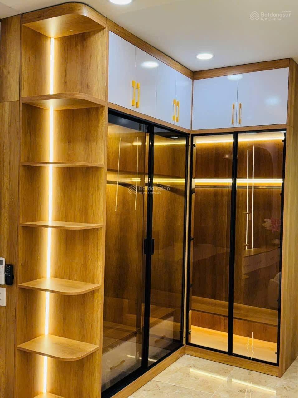 BÁN NHÀ KHU VIP TÂN BÌNH - HẺM XE HƠI TRÁNH - NHÀ MỚI FULL NỘI THẤT - GIÁ 5.05 TỶ