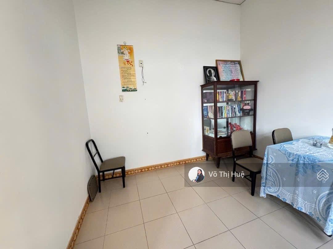 Ngay góc 2 mặt kiệt oto Lưu Quý Kỳ - Hải Châu cần bán .