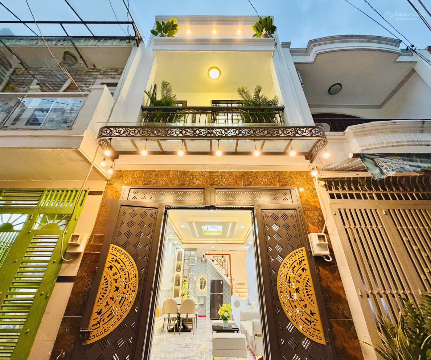 Nhà chính chủ mới đẹp lung linh sổ Hồng riêng DT 3,5 x10 trệt lầu gồm 2 pn 2WC hẻm otoo giá hơn 4 t Nhà chính chủ mới đẹp lung linh sổ Hồng riêng DT 3,5 x10 trệt lầu gồm 2 pn 2WC hẻm otoo giá hơn 4 t