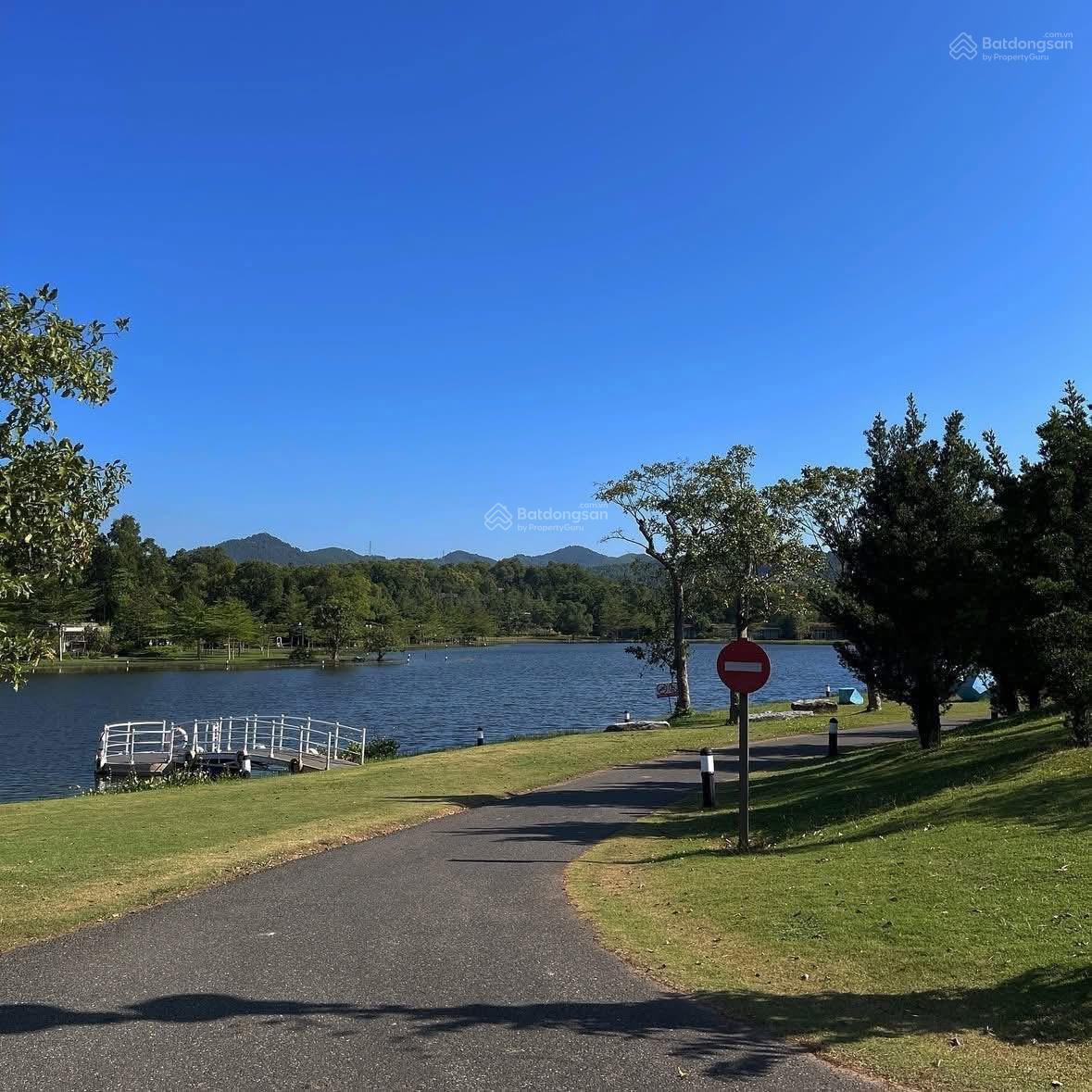 Bán đất nền flamingo Resort gần hồ Thiên Yến sổ đỏ lâu dài giá 44 triệu/m2