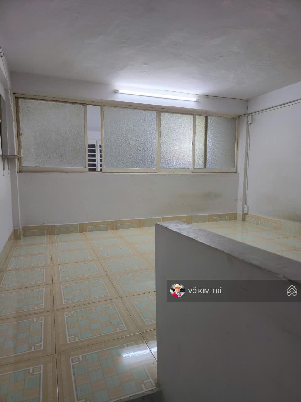 Quận 5 CC Phạm Đôn lầu 2 gần trường ĐHYD SHR vĩnh viễn giá 2,1tỷ