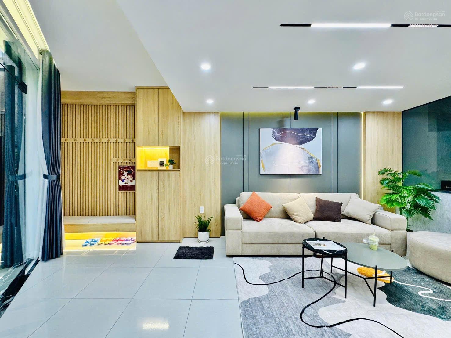 Siêu đẹp + Tặng nội thất Luxury! HXH 6m Đoàn Thị Điểm, PN - 5,5x12m, 5 tầng. Chỉ 13,5 tỷ 0925 049 *** Siêu đẹp + Tặng nội thất Luxury! HXH 6m Đoàn Thị Điểm, PN - 5,5x12m, 5 tầng. Chỉ 13,5 tỷ 0925 049 ***