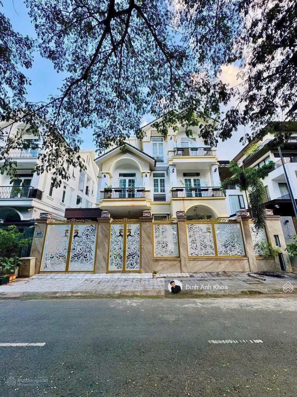 Giảm 5.7 Tỷ - Biệt thự KDC Gia Hoà Quận 9 - MT Diệp Minh Tuyền 15x20m Hầm 3 Tầng - Bán 33.3 Tỷ