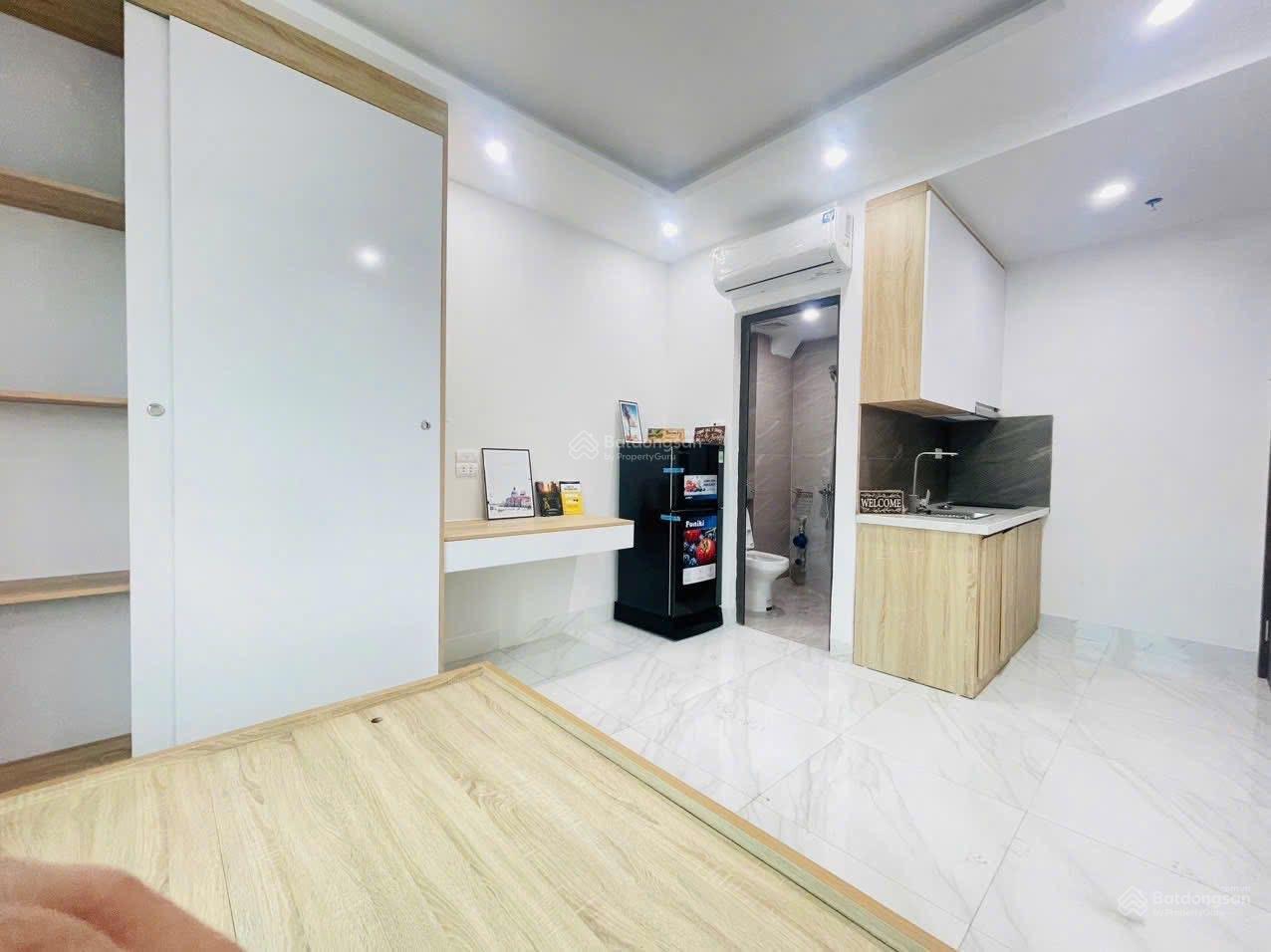 Bán toà CHDV cao cấp, oto, 3 thoáng trung tâm Q Hai Bà Trưng, khu vực Trần Đại Nghĩa. 100m2x 8 tầng