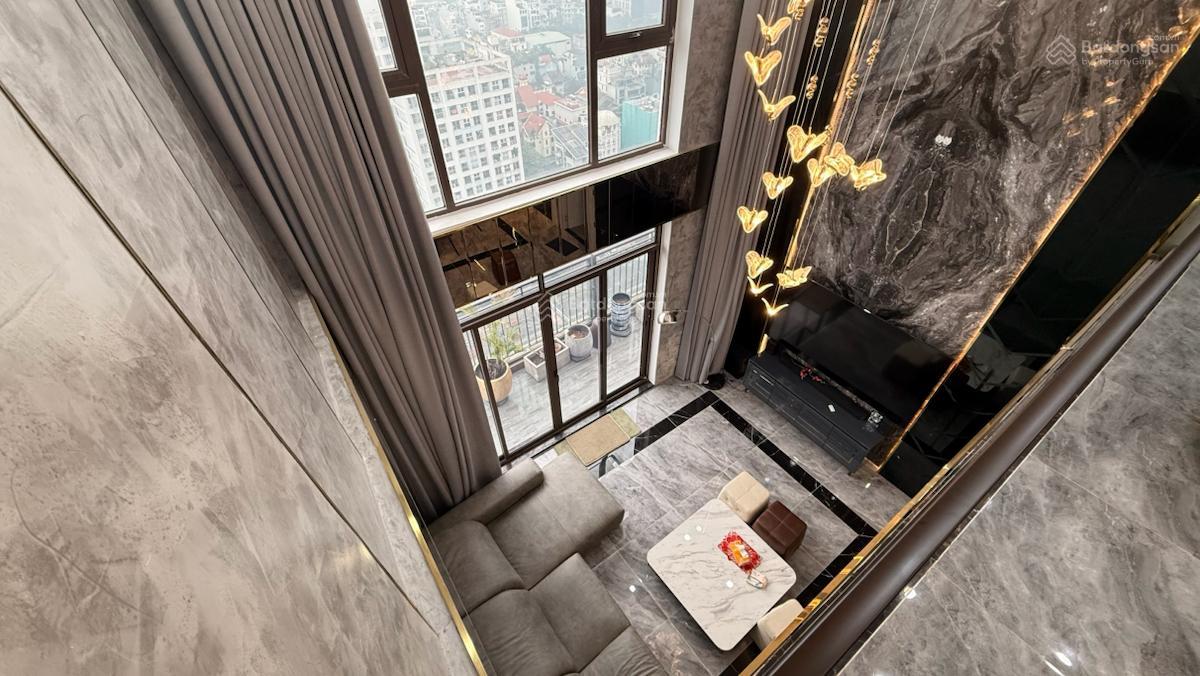 BÁN PENTHOUSE TÂY HỒ, 296M2, 5 NGỦ, 4WC, FULL NỘI THẤT, SỔ LÂU DÀI, VIEW ĐẸP!