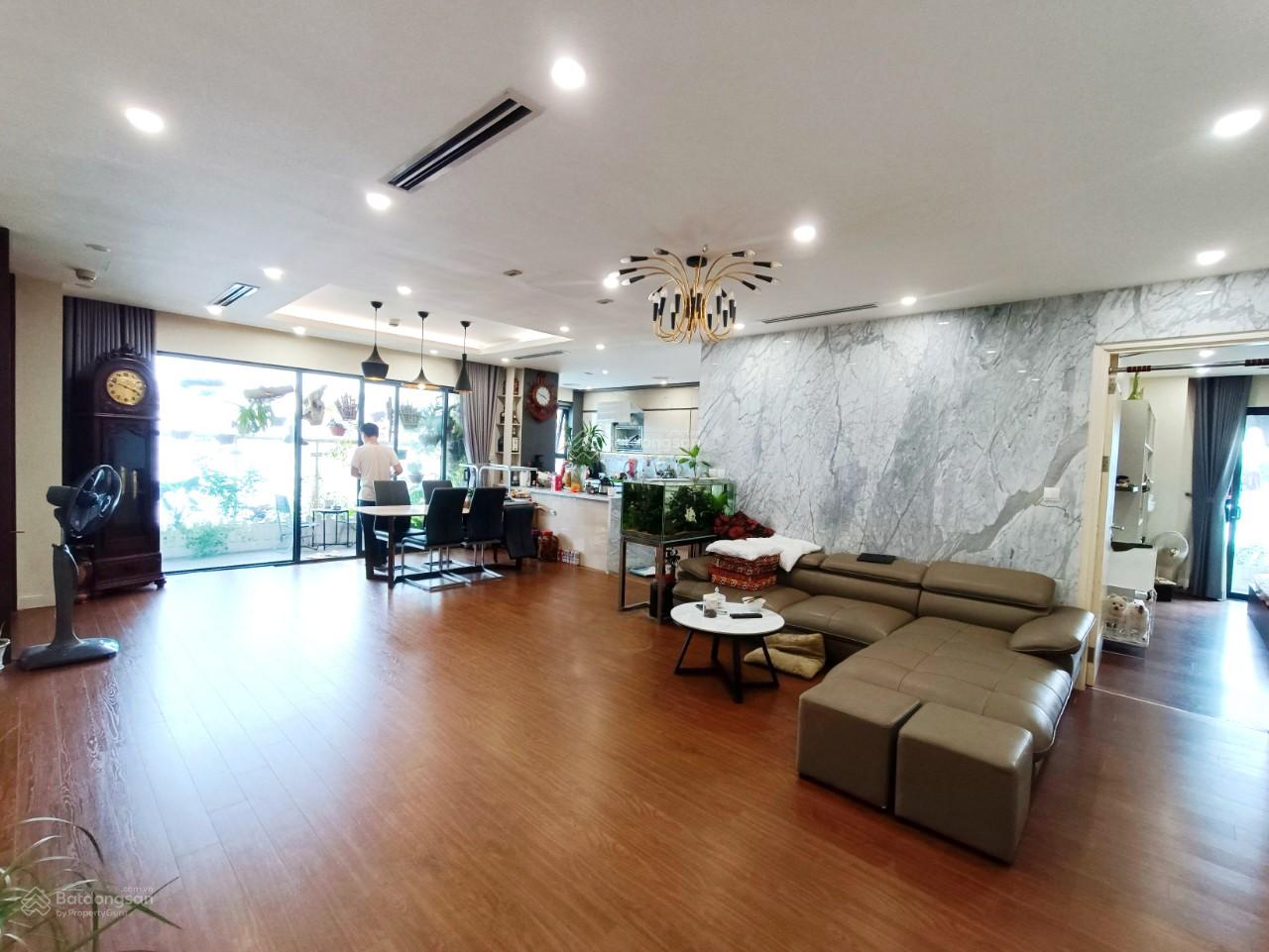 [GÍA TỐT NHẤT] Cho thuê căn 3 ngủ, tầng đẹp, đủ đồ, nhà thoáng giá 19tr/th tại Imperia garden