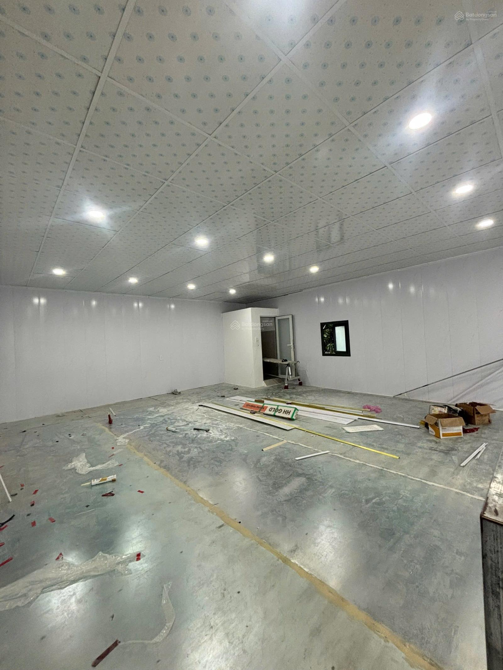 Cho thuê nhà 1 Trệt 1 gác thích hợp vừa làm kho, vừa ở - NHÀ MỚI TINH