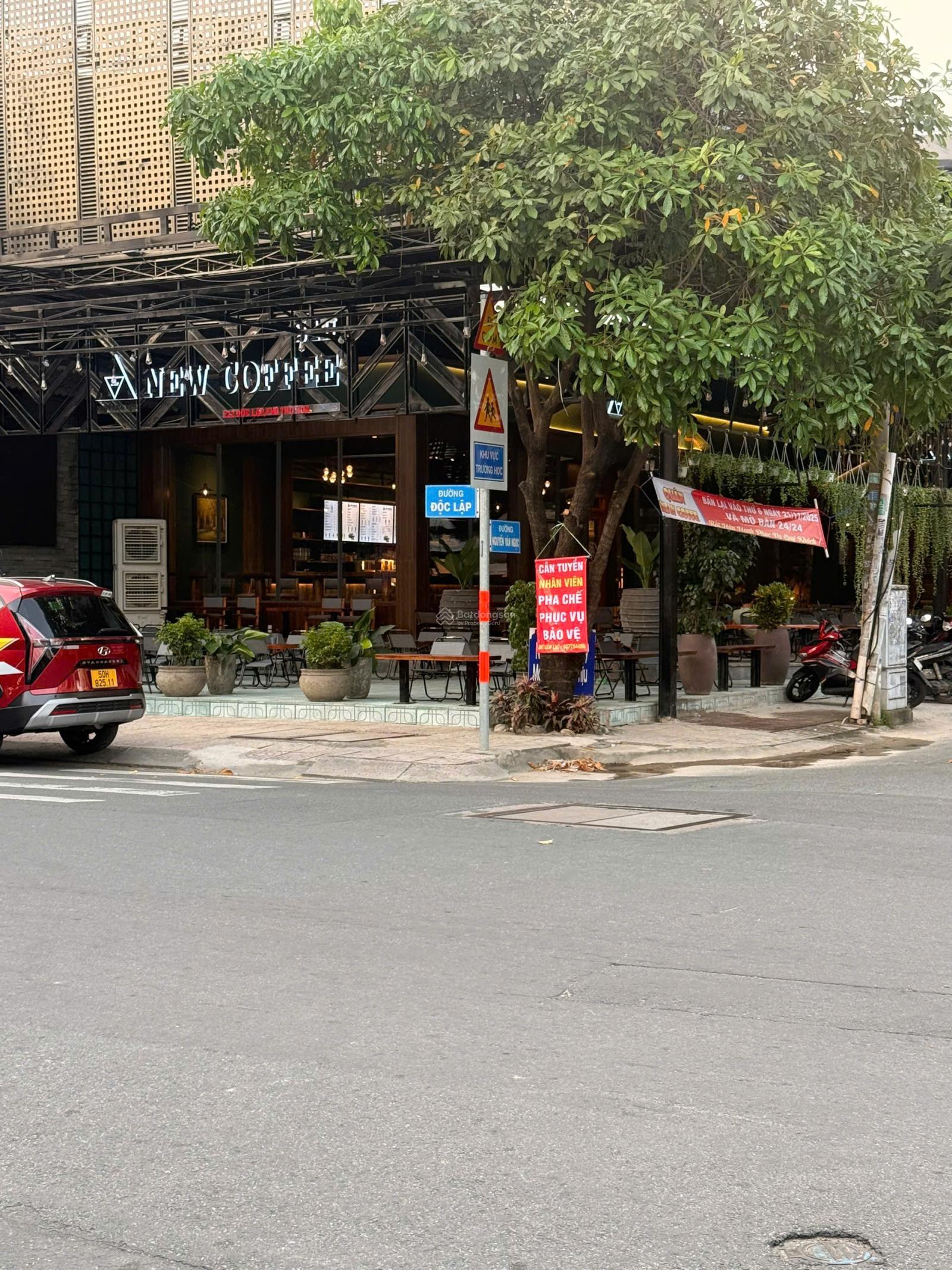 BÁN ĐẤT MẶT TIỀN TÂN PHÚ - ĐƯỜNG 16M - 4.4 X19M2 - ĐỘC LẬP