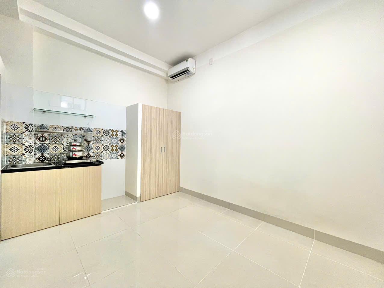 PHÒNG MỚI THOÁNG MÁT NGAY ÂU CƠ LẠC LONG QUÂN