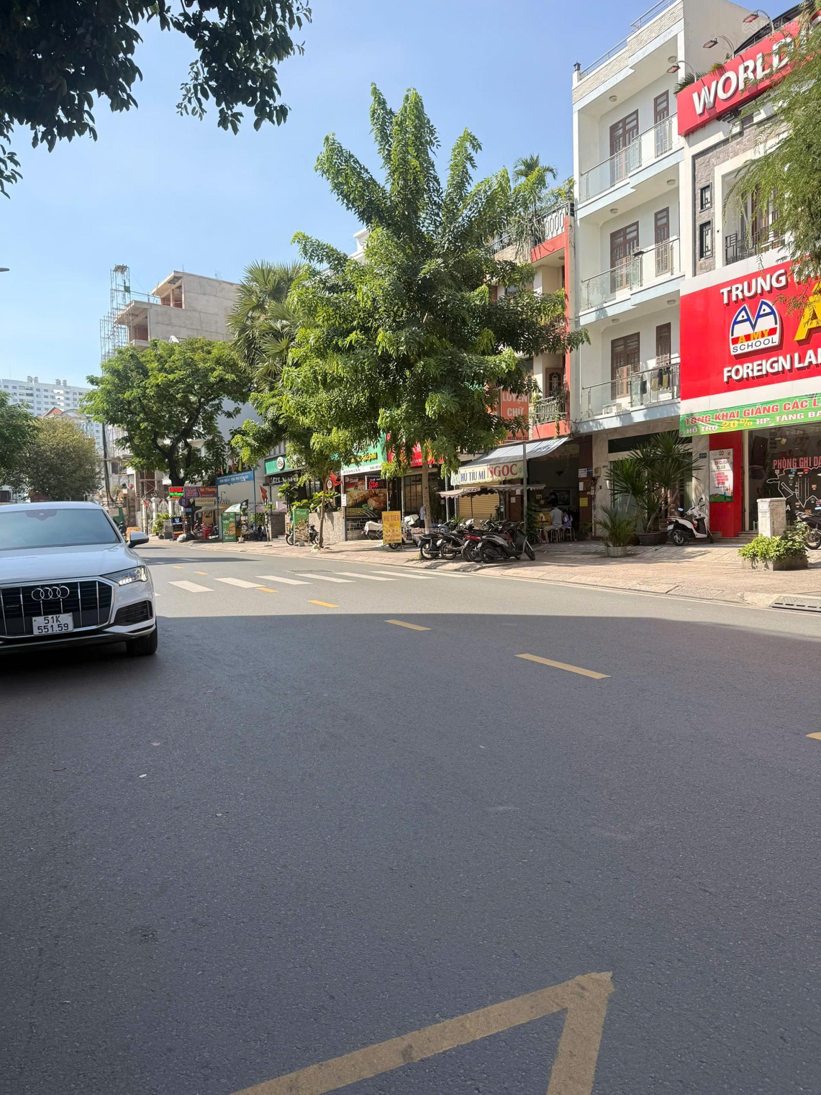 BÁN NHÀ TÂN PHÚ - HẺM XE HƠI - 4.1X20M2 - TÂN HƯƠNG - TIỆN XÂY MỚI