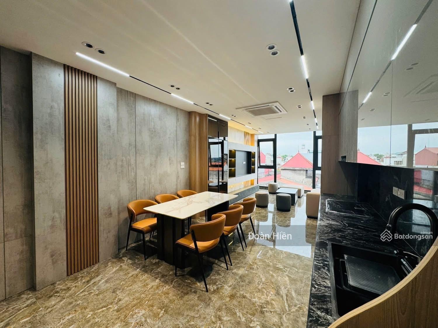 Siêu hiếm Kim Mã, 50m ra ô tô, ngõ thông ba gác, nhà dân xây, tặng NT, 46m2*4T, giá chỉ 8,5 tỷ