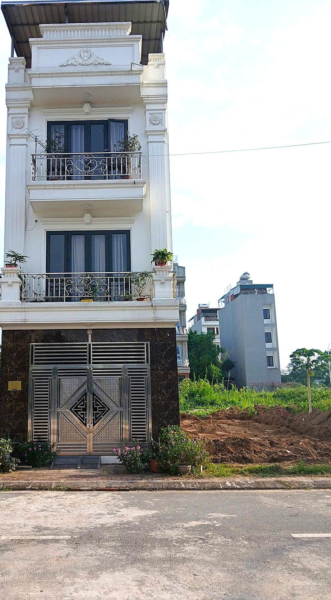 Bán đất - Lai Xá - Nhổn - cạnh vành đai 3.5 - 75m2 - MT 5m - vỉa hè KD - giá rẻ đầu tư