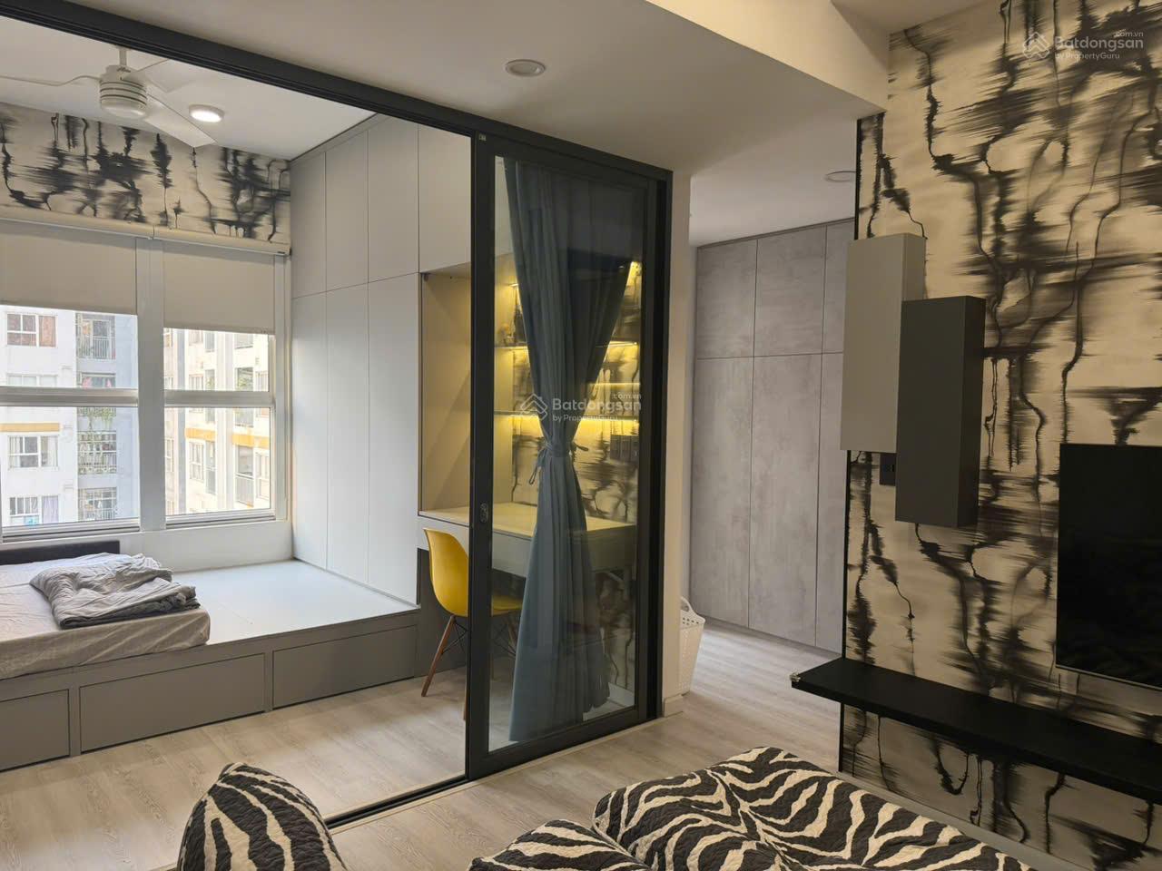 Thuê ngay Galaxy 9 1PN 50m2 ban công view thoáng lầu cao mới 100% - Quận 4 sát Q1 Q3 LH 0775 924 ***