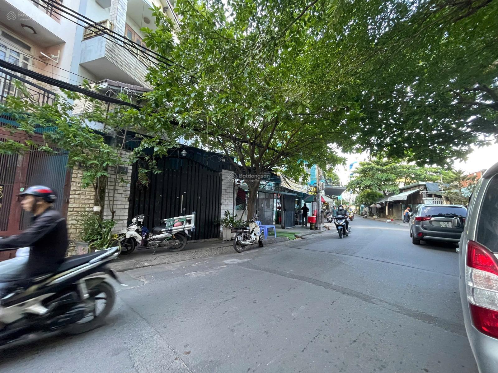 BÁN NHÀ 4 TẦNG HẺM NHỰA 10M TÂN SƠN NHÌ Q. TÂN PHÚ Diện tích: 4 12.5m (50m công nhận đủ)