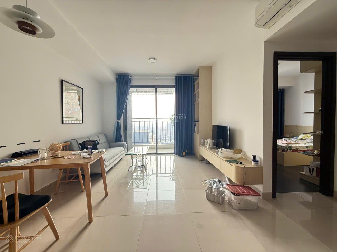 Thuê chung cư Tresor 65m2 2PN nội thất gỗ cao cấp view sông ngay Q4 chỉ 18tr LH Harry 0775 924 ***