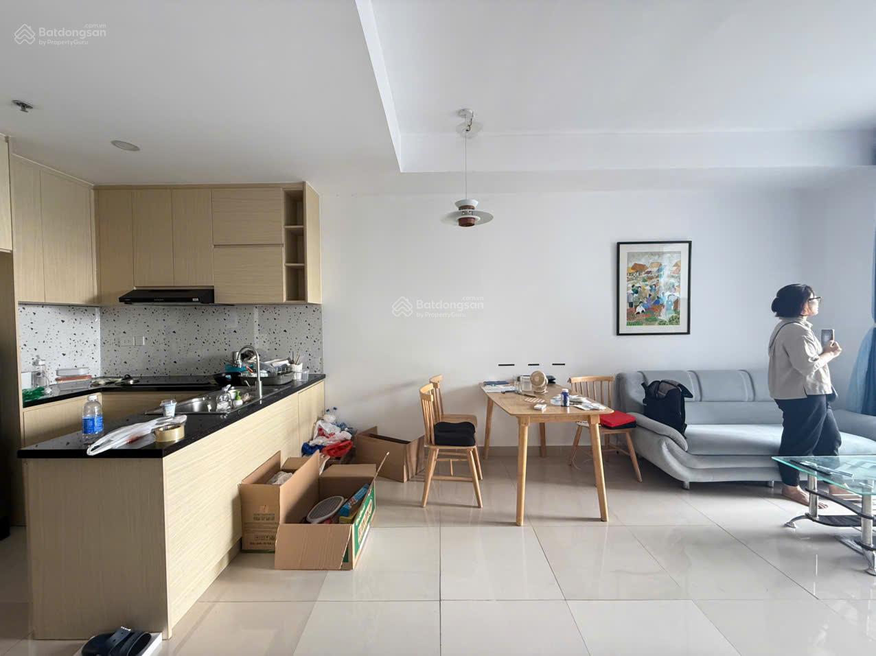 Thuê chung cư Tresor 65m2 2PN nội thất gỗ cao cấp view sông ngay Q4 chỉ 18tr LH Harry 0775 924 ***