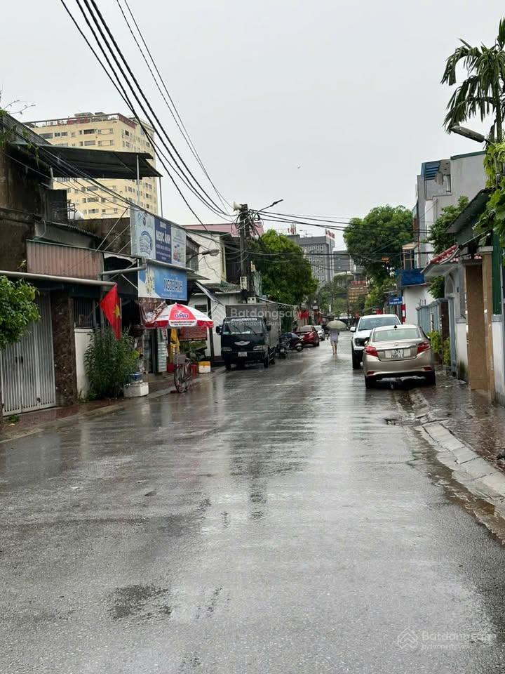 Bán nhanh lô đất vàng Hà Huy tập- KInh doanh được- mặt đường 7m oto tránh nhau thoai mái