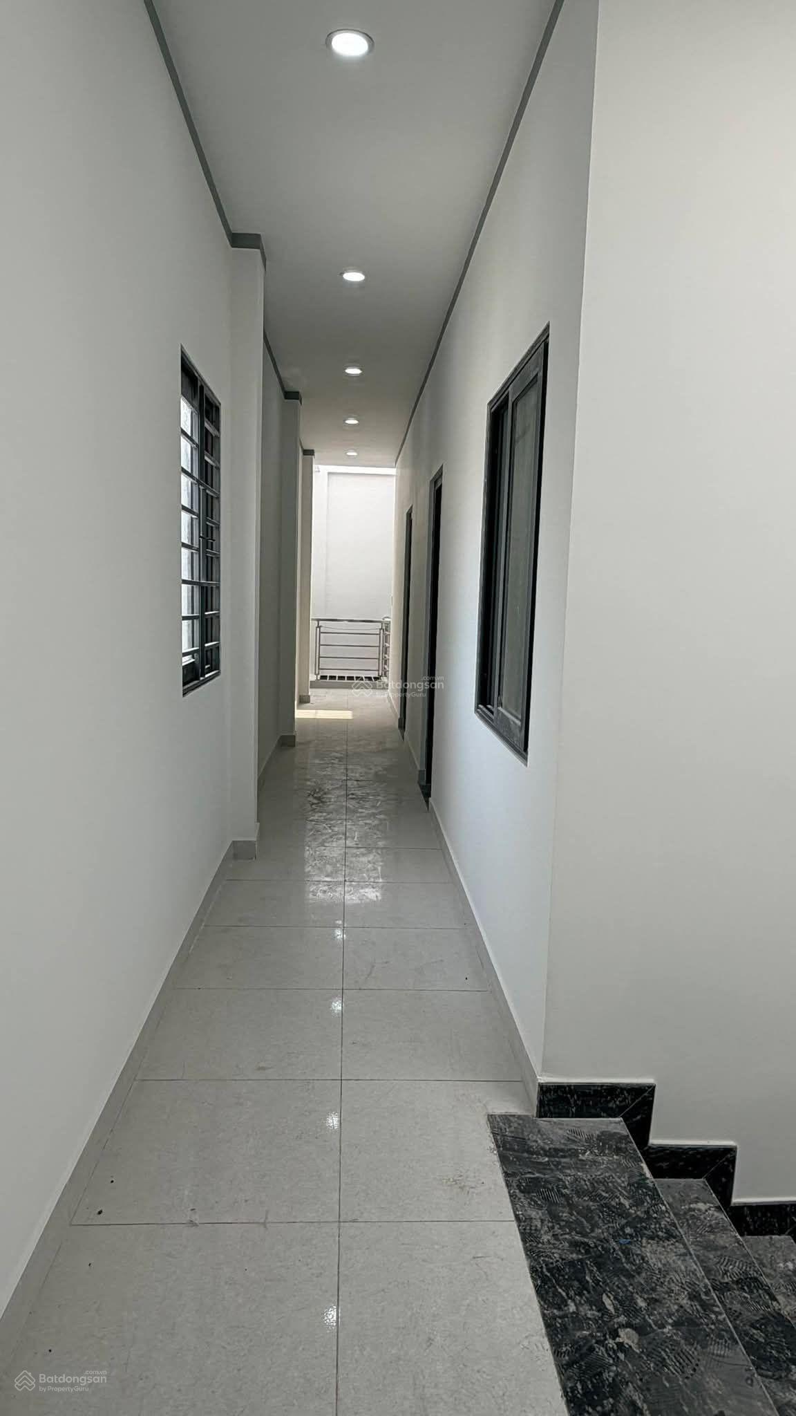 Nhà phố mặt tiền Liên Huyện gần chợ Phú An phường Tân Đông Hiệp, TP HCM