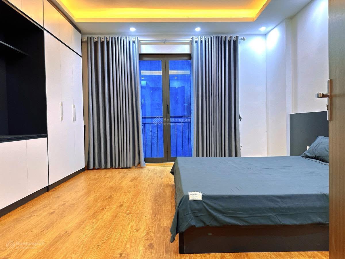 Bán nhanh! phố Cát Linh,ngõ thông,2 thoáng, gần phố, cách oto 30m, nhà đẹp full nt, ở ngay 38m2*5T