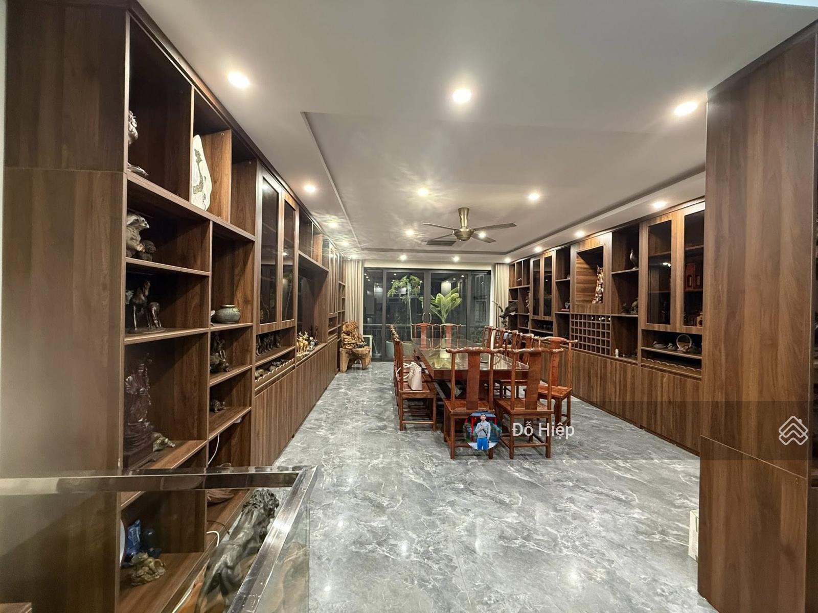 Bán nhà phố Hoàng Đạo Thành 63m², lô góc 2 mặt thoáng, ô tô tránh, Thanh Xuân