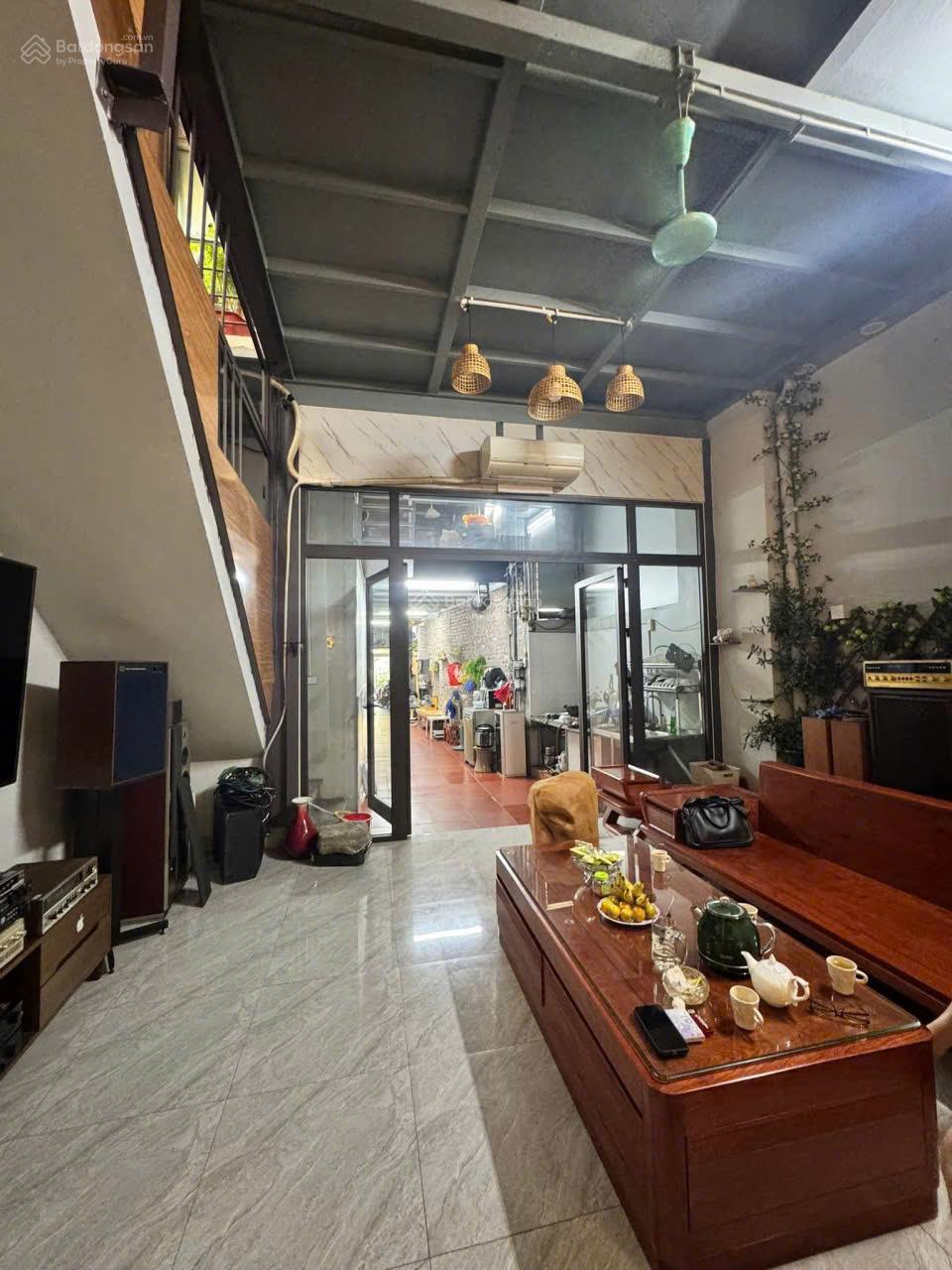 Bán đất mặt phố Văn Chương 420m2 mặt tiền 12m ô tô tránh vỉa hè kinh doanh 87 tỷ Bán đất mặt phố Văn Chương 420m2 mặt tiền 12m ô tô tránh vỉa hè kinh doanh 87 tỷ