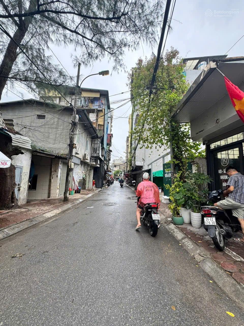 Bán đất mặt phố Văn Chương 420m2 mặt tiền 12m ô tô tránh vỉa hè kinh doanh 87 tỷ Bán đất mặt phố Văn Chương 420m2 mặt tiền 12m ô tô tránh vỉa hè kinh doanh 87 tỷ