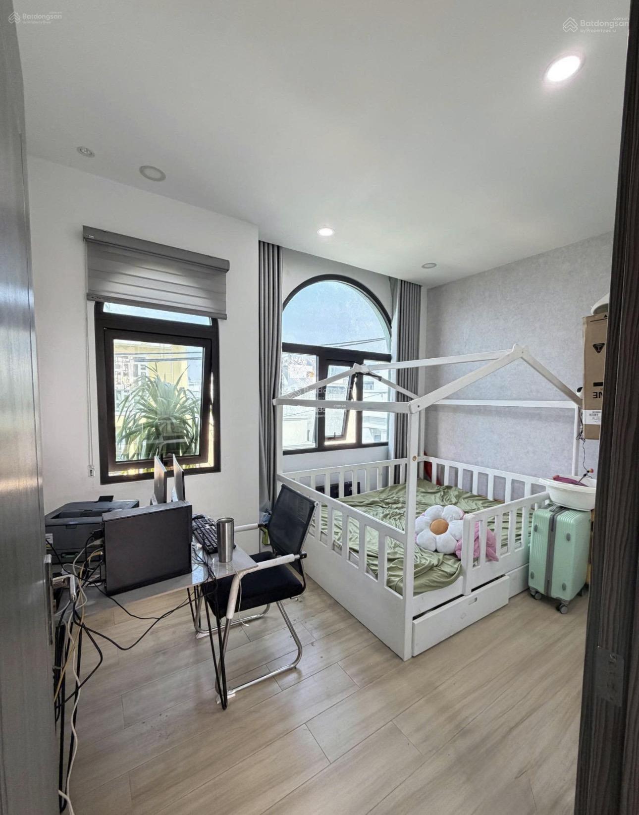 Nhà mới 3 tầng ở ngay trước Tết ngay Phạm Văn Đồng Kha Vạn Cân, Thủ Đức, giá tốt chỉ 7.1 tỷ