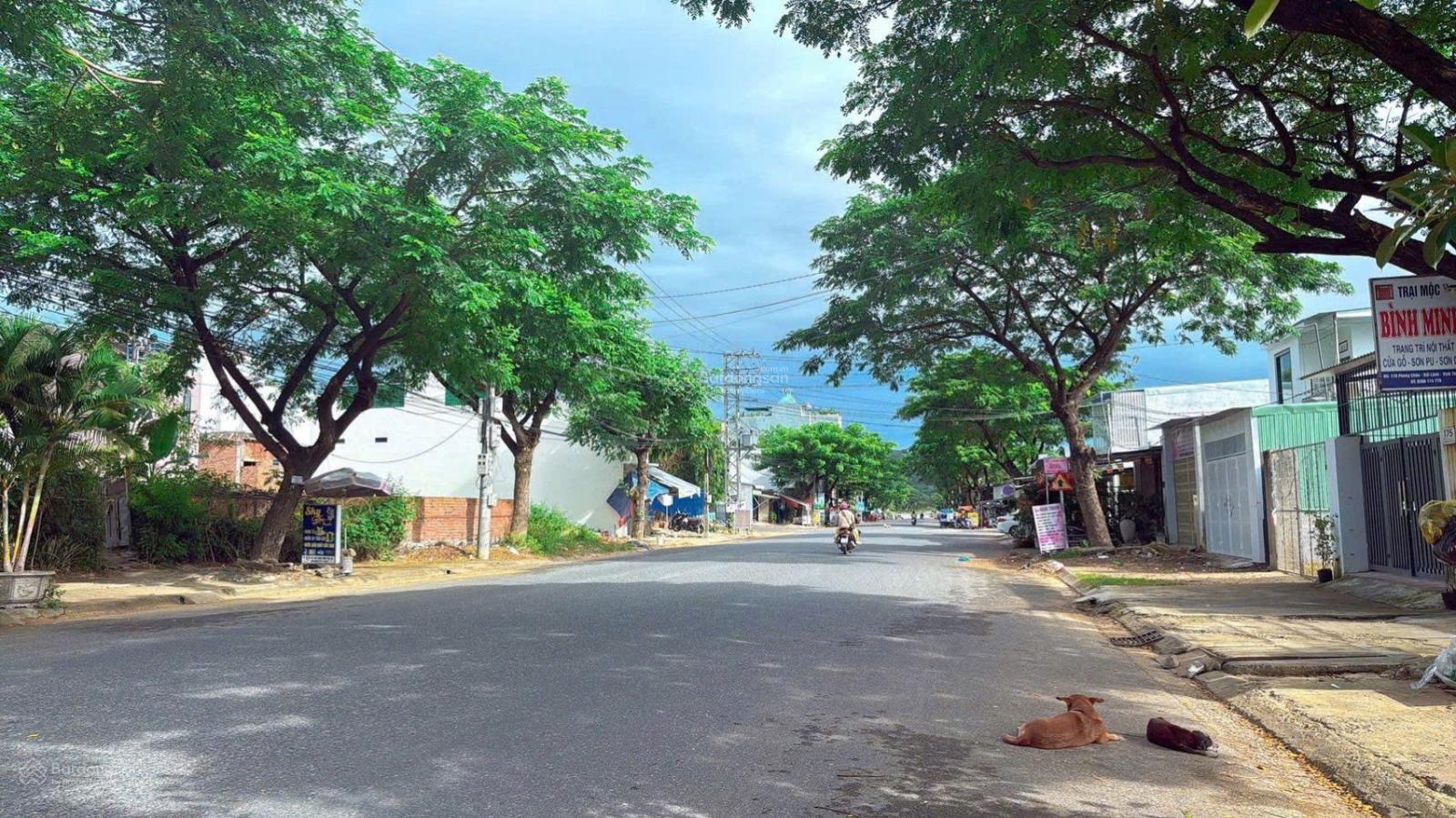 Đất đường Phong Châu rộng 22,5m - TĐC Đất Lành giá tốt đầu tư Diện tích : 63.8m2 ngang 4m 4ty050