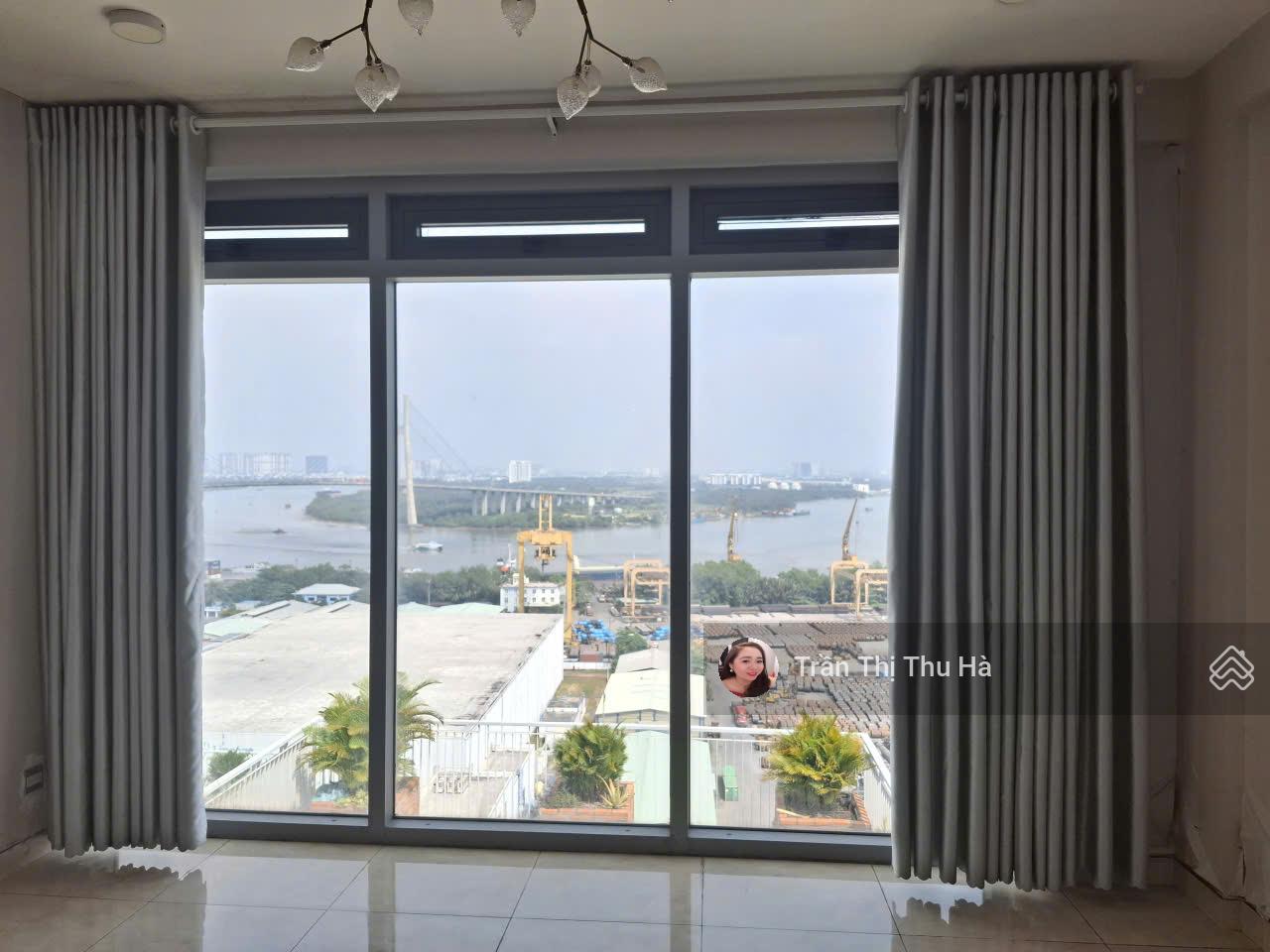 PENTHOUSE LUXGARDEN 111M 3PN- NỘI THẤT CƠ BẢN- Ở LIỀN. QUẬN 7