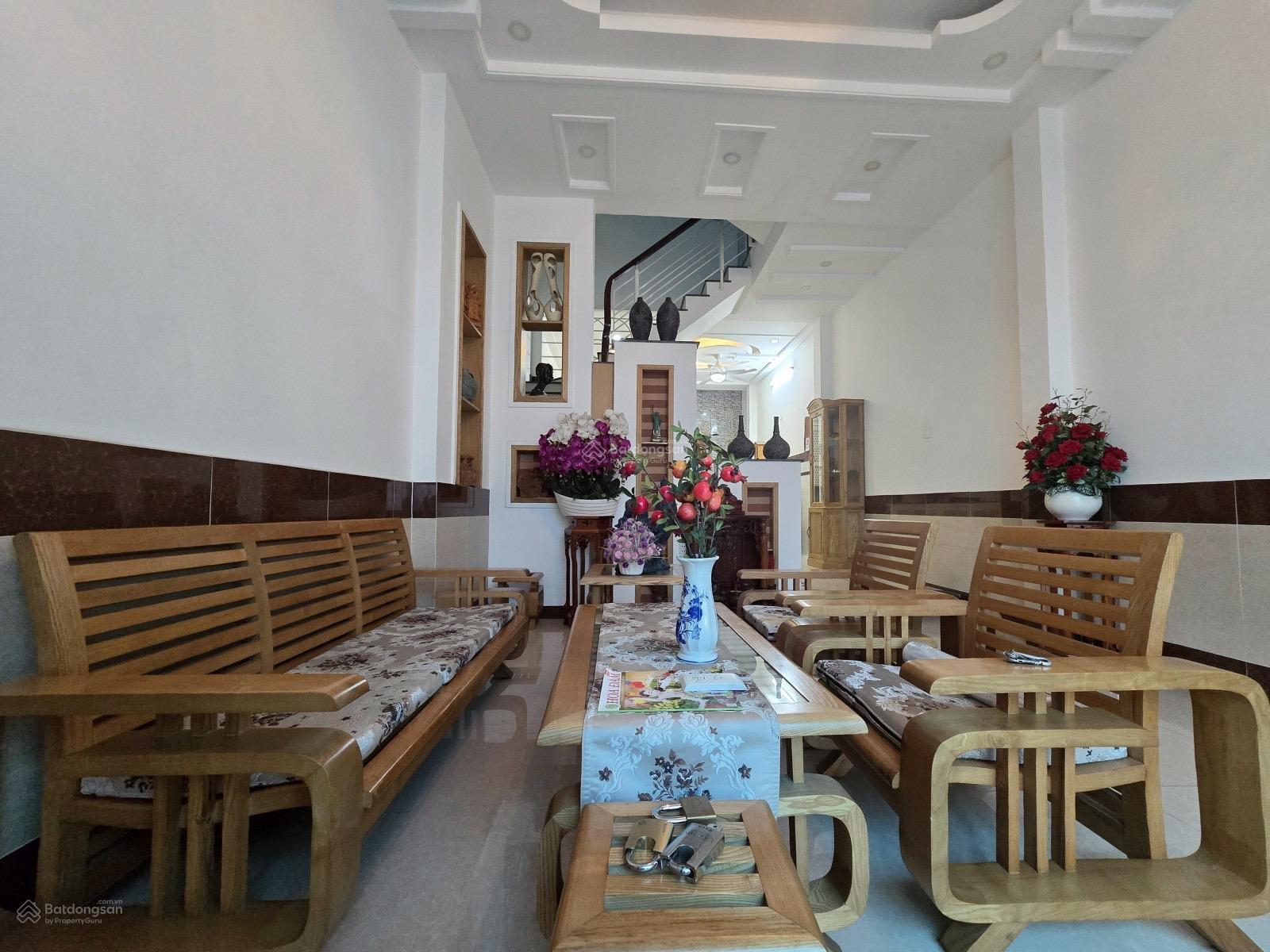 Bán nhà Man Thiện 70m2 đúc 4 tầng BTCT thích hợp kinh doanh chỉ 8.5 Tỷ