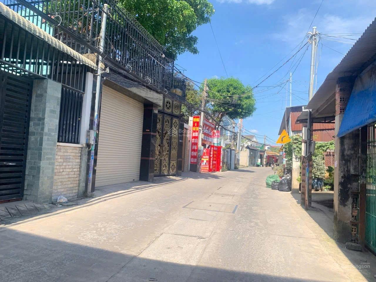 Bán đất sổ thổ cư 77m2 đường nhựa 5m cách đường Đồng Khởi 100m2 giá 2,450 tỷ. LH 0794 290 ***