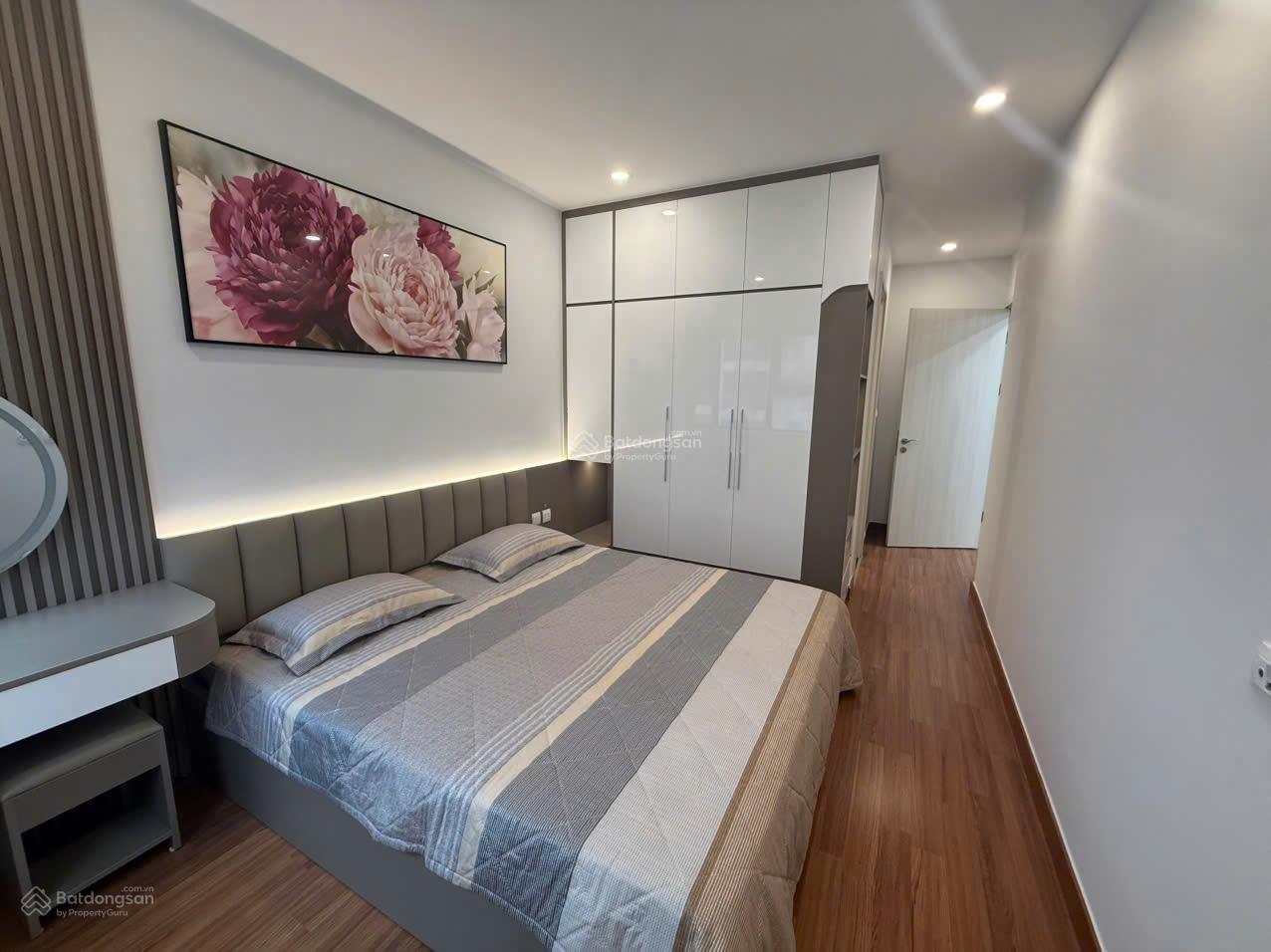 Cho thuê CC GoldSeason, dt 75 m2 thông thủy, 2PN, 2WC, view thoáng hướng Đông Nam mát mẻ vào Luôn Cho thuê CC GoldSeason, dt 75 m2 thông thủy, 2PN, 2WC, view thoáng hướng Đông Nam mát mẻ vào Luôn