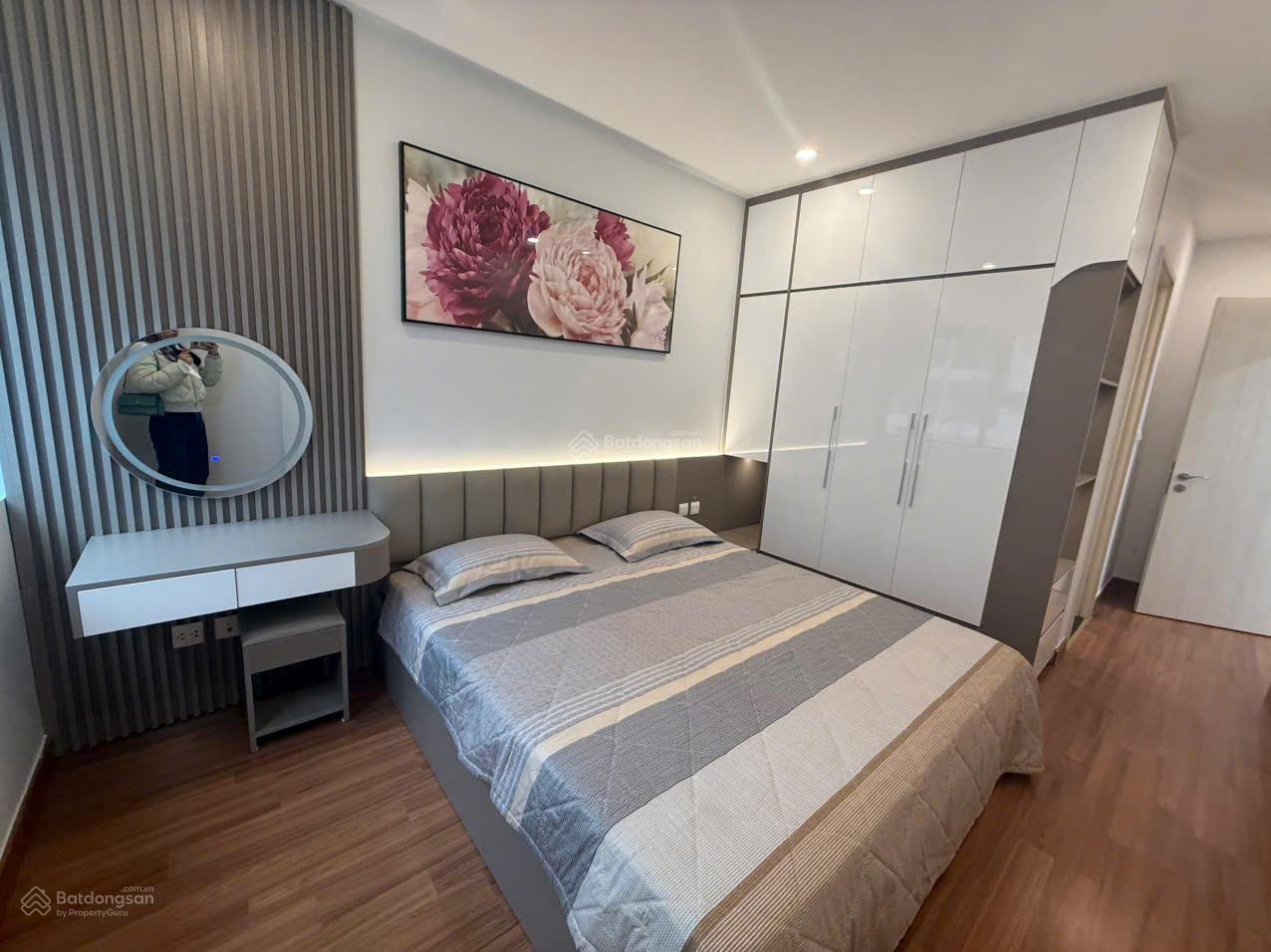 Cho thuê CC GoldSeason, dt 75 m2 thông thủy, 2PN, 2WC, view thoáng hướng Đông Nam mát mẻ vào Luôn Cho thuê CC GoldSeason, dt 75 m2 thông thủy, 2PN, 2WC, view thoáng hướng Đông Nam mát mẻ vào Luôn