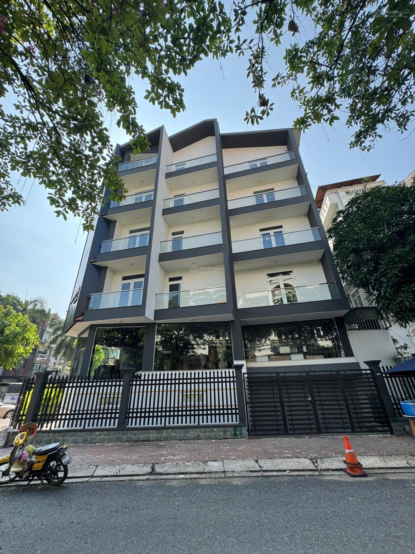 Siêu phẩm góc 2 mặt tiền Hoàng Trọng Mậu P. Tân Hưng Quận 7 DT: 9x20m hầm 5tầng HĐT 120tr giá: 62tỷ